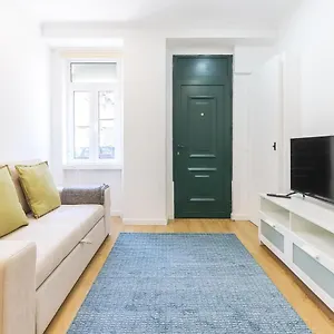 Portucale ! Stylish Campo Ourique Apartamento