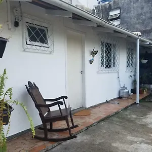https://a-casinha-balneario-camboriu.santa-catarina-brasil.com